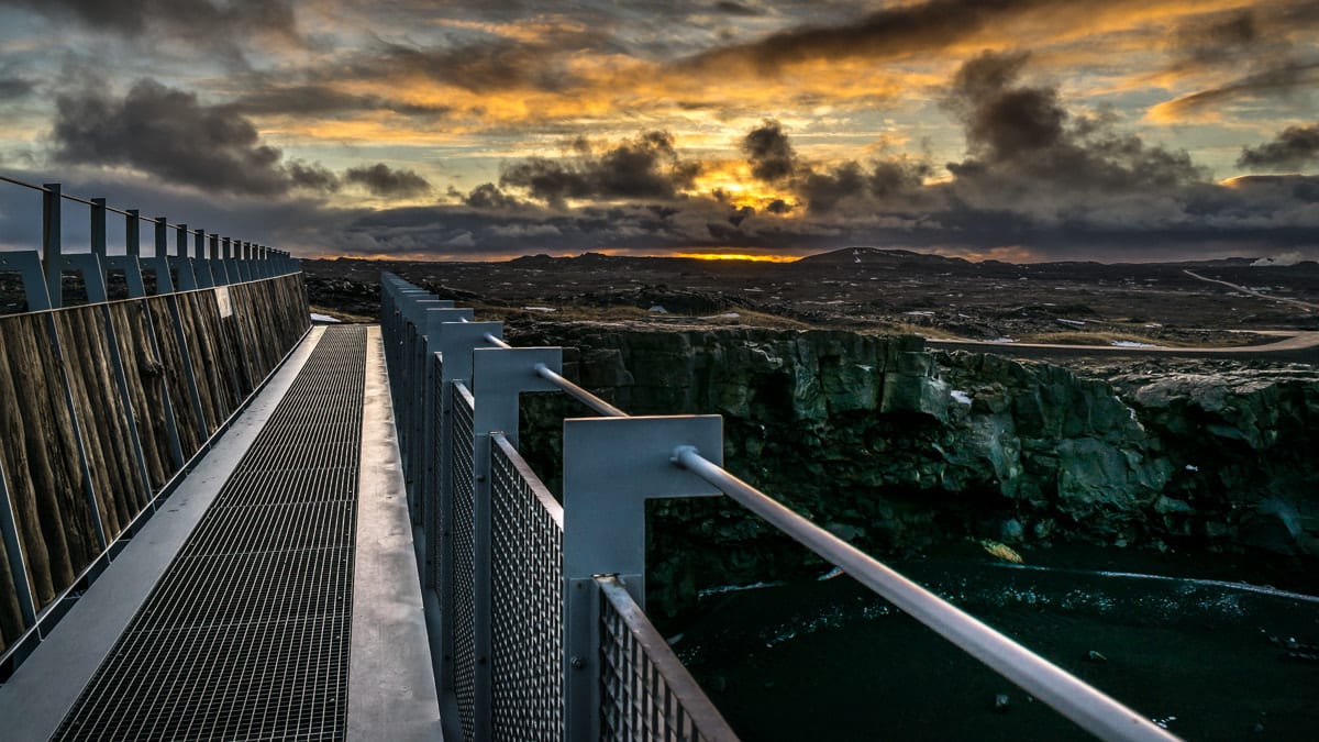 Reykjanes Peninsula Geopark & Bridge Between Continents in Reykjanes